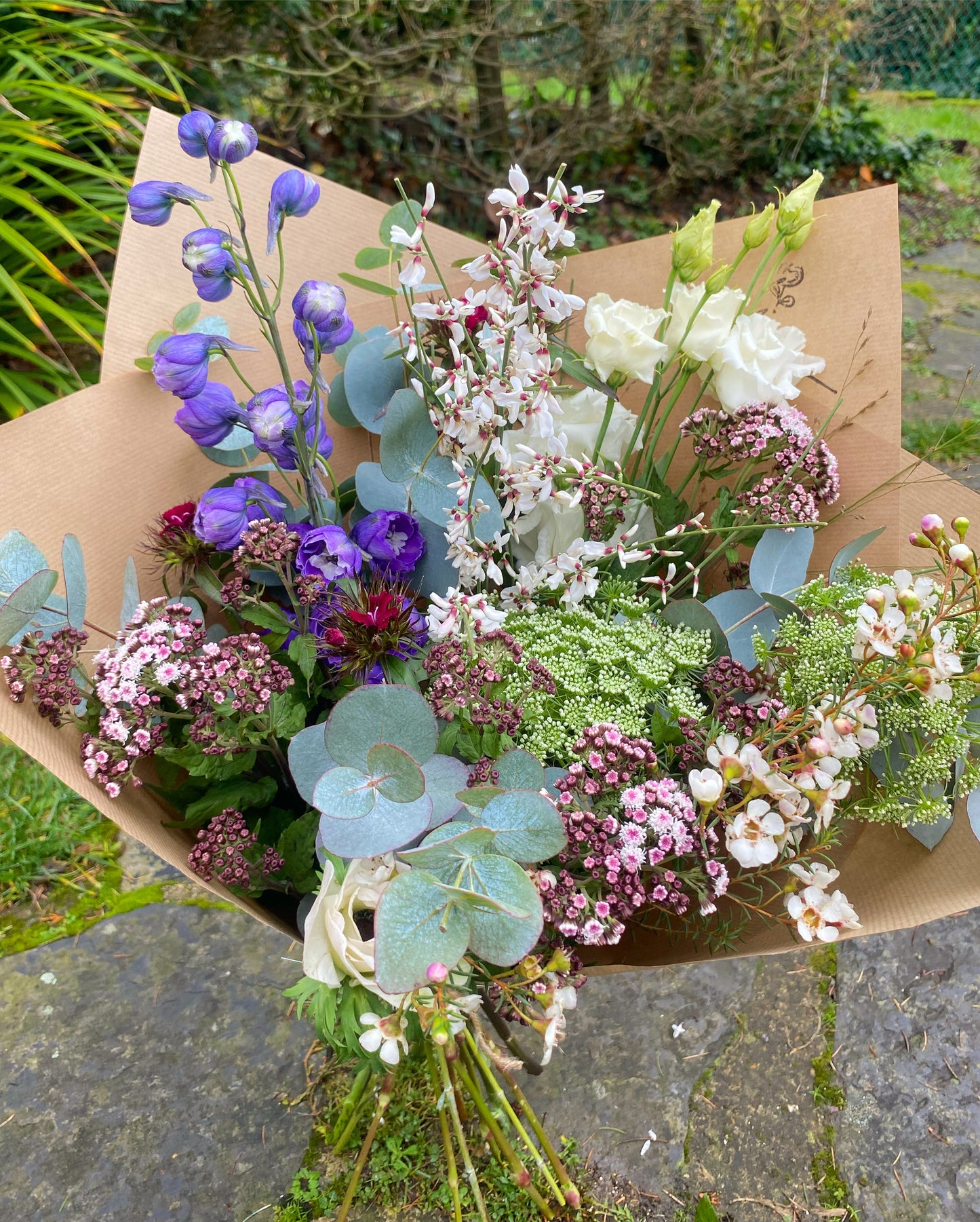 Atelier bouquet de fleurs fraiches